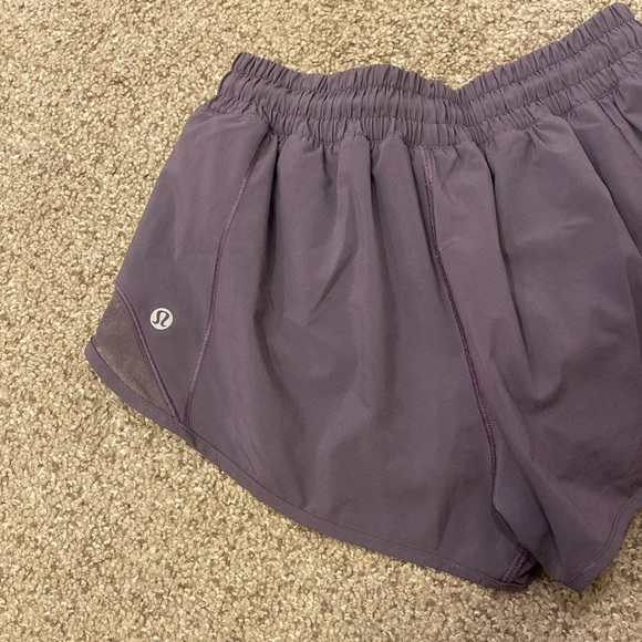 Lululemon shorts - Picture 1 of 3